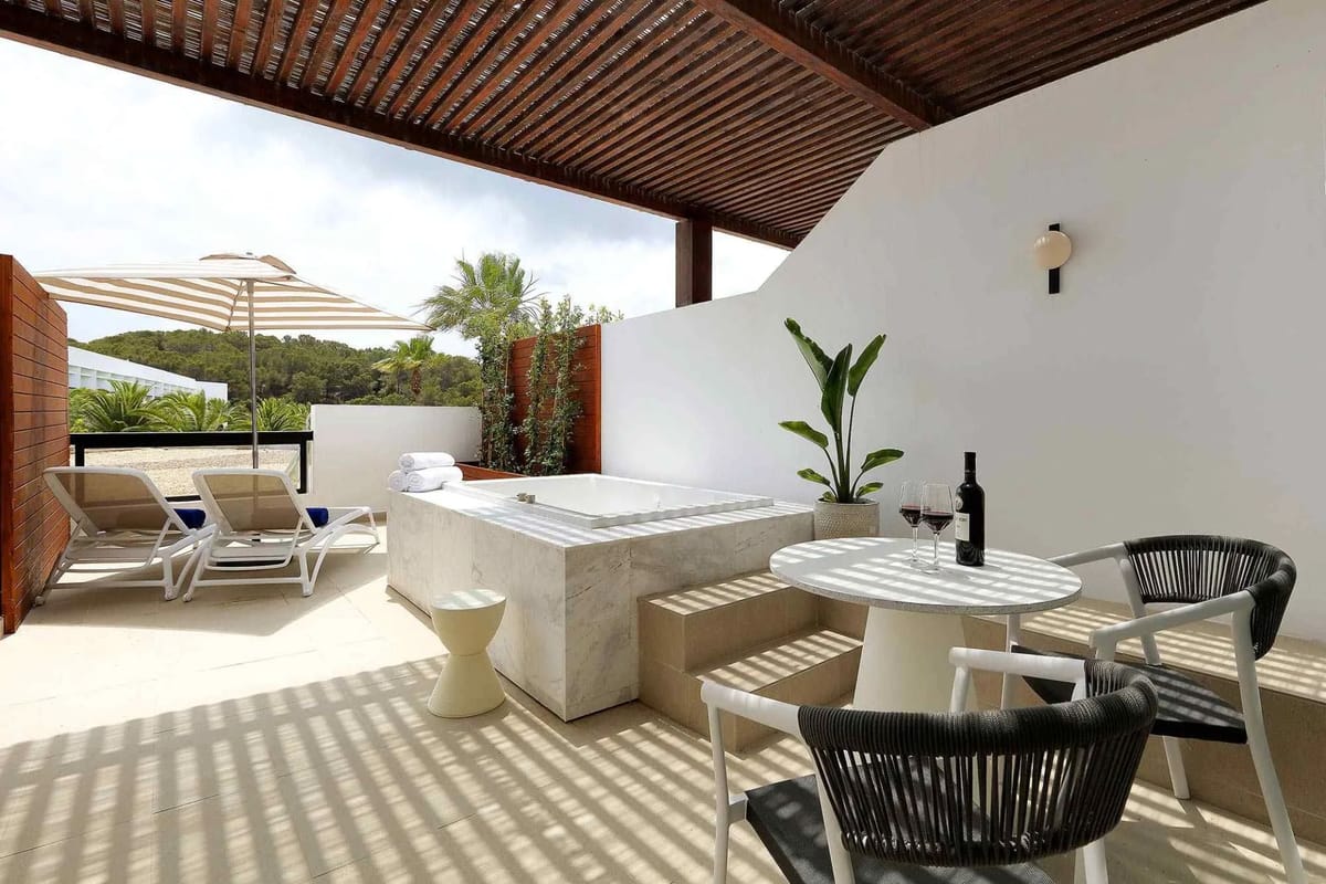 Grand Palladium Palace Ibiza Resort & Spa Rooms & Suites