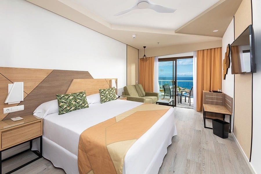 Guest room at Hotel Riu Buenavista