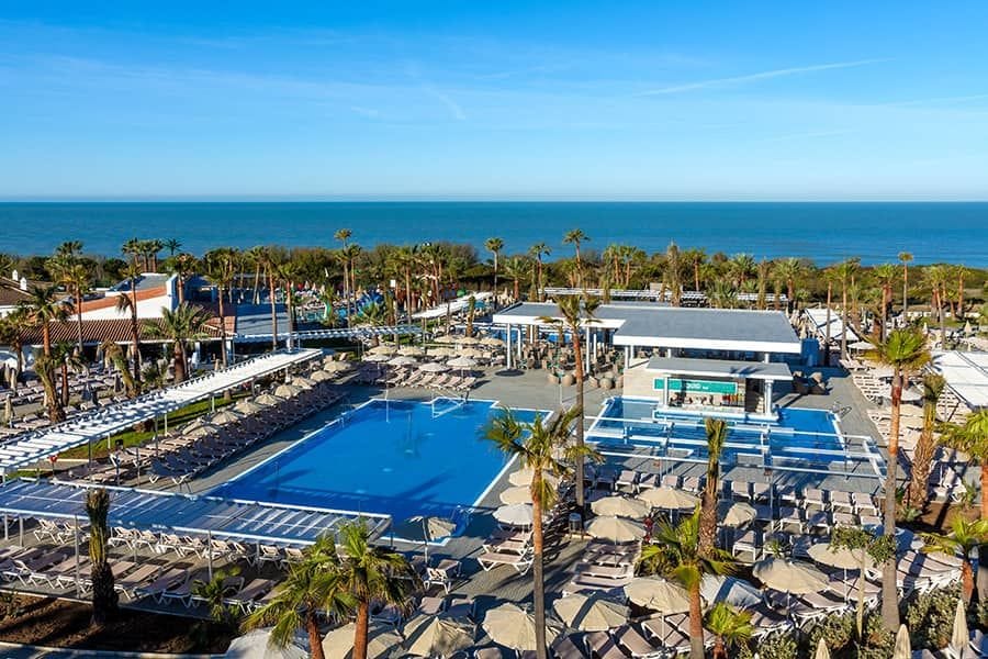 Swimming pool area at Hotel Riu Chiclana