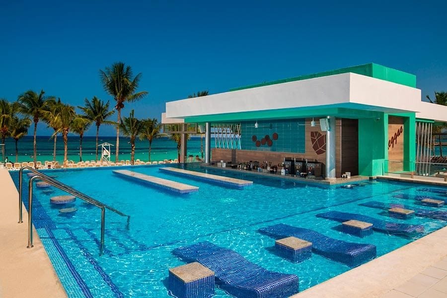 Swimming pool area at Hotel Riu Ocho Rios