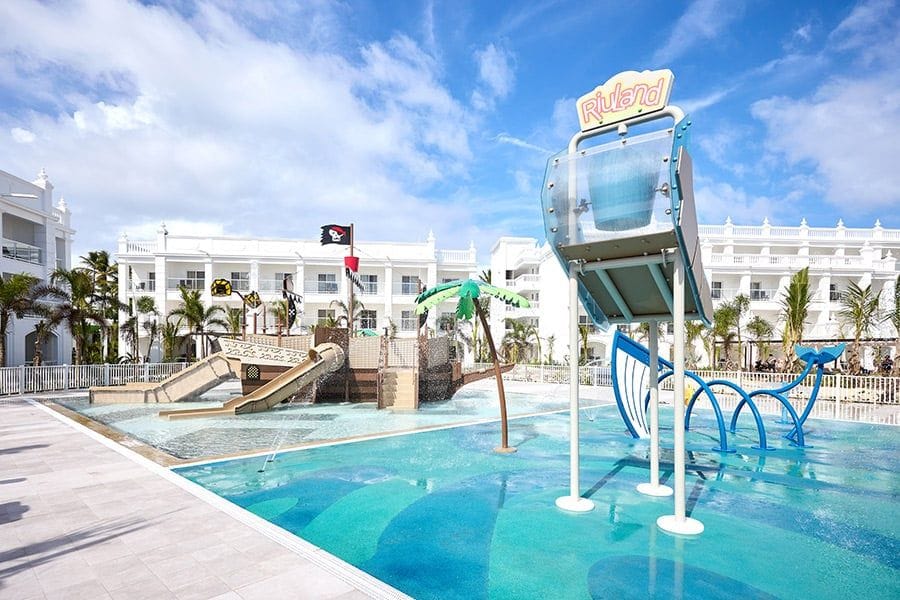 Swimming pool area at Hotel Riu Palace Bavaro