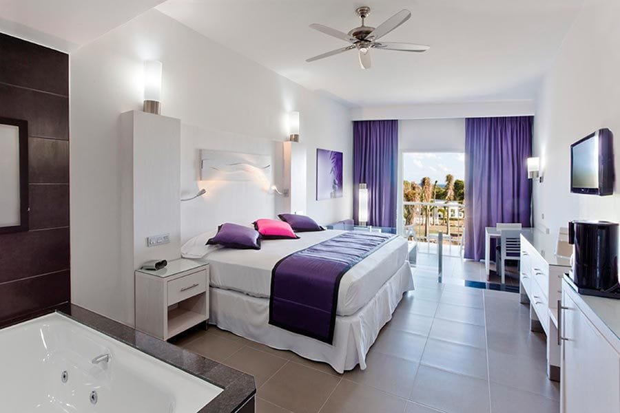 Hotel Riu Palace Mexico Rooms & Suites