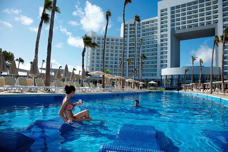 Swimming pool area at Hotel Riu Palace Peninsula