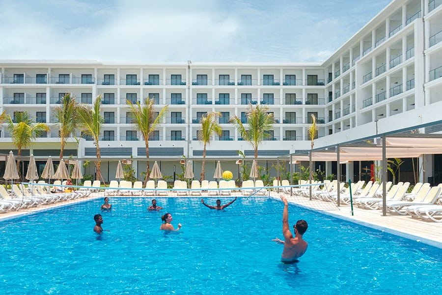Swimming pool area at Hotel Riu Sri Lanka