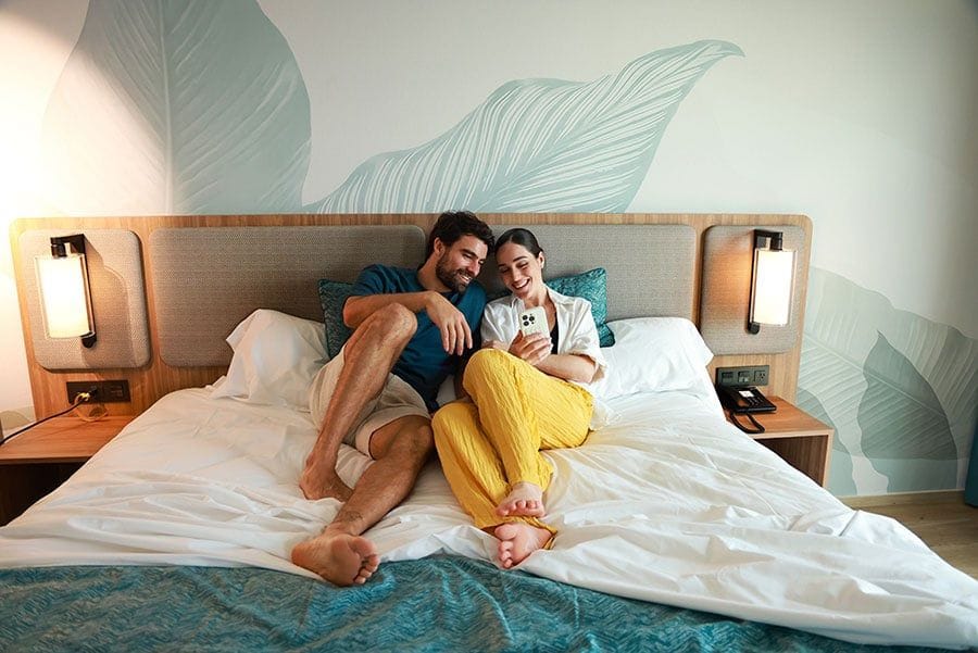 Guest room at Hotel Riu Ventura