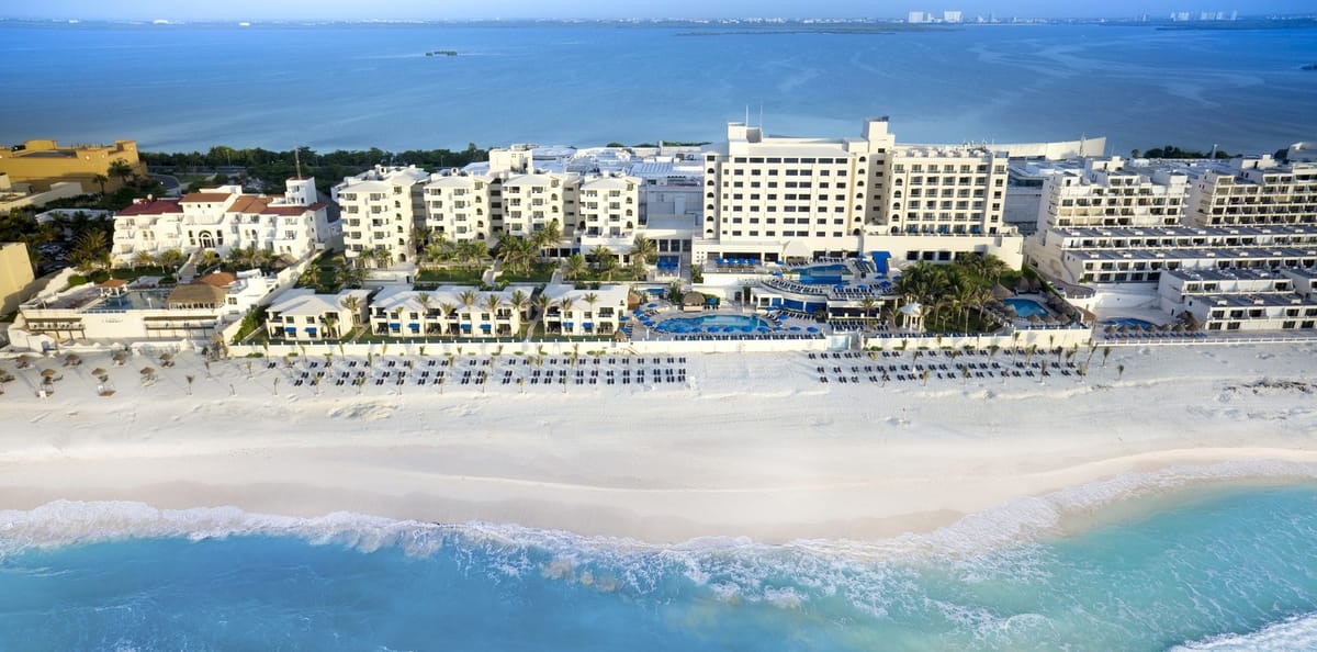 Occidental Tucancún Dining & Restaurants