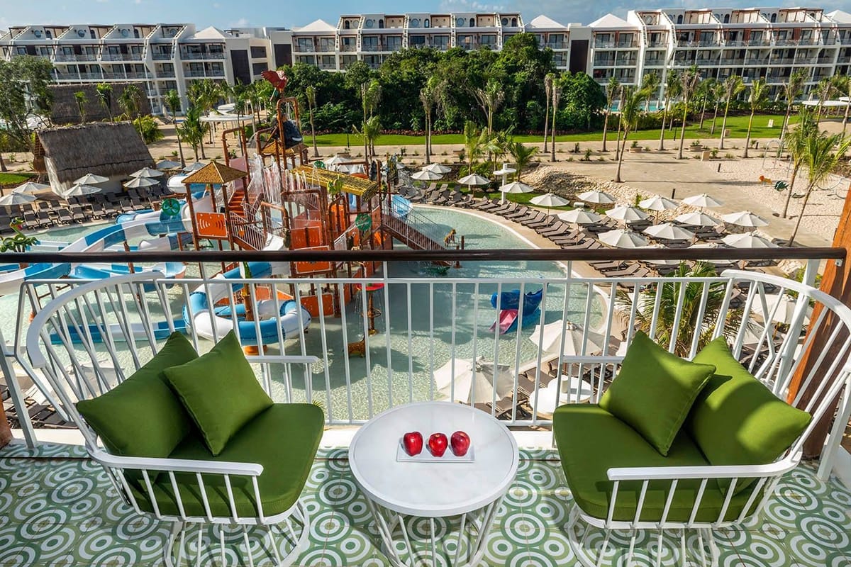 Ocean Riviera Paradise Rooms & Suites