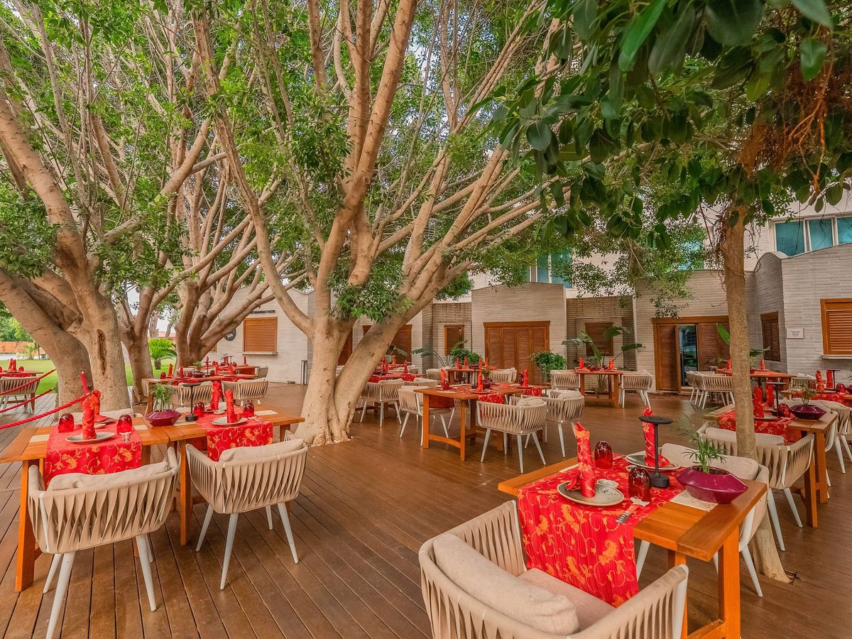 Restaurant at Rixos Sungate - The Land Of Legends Access