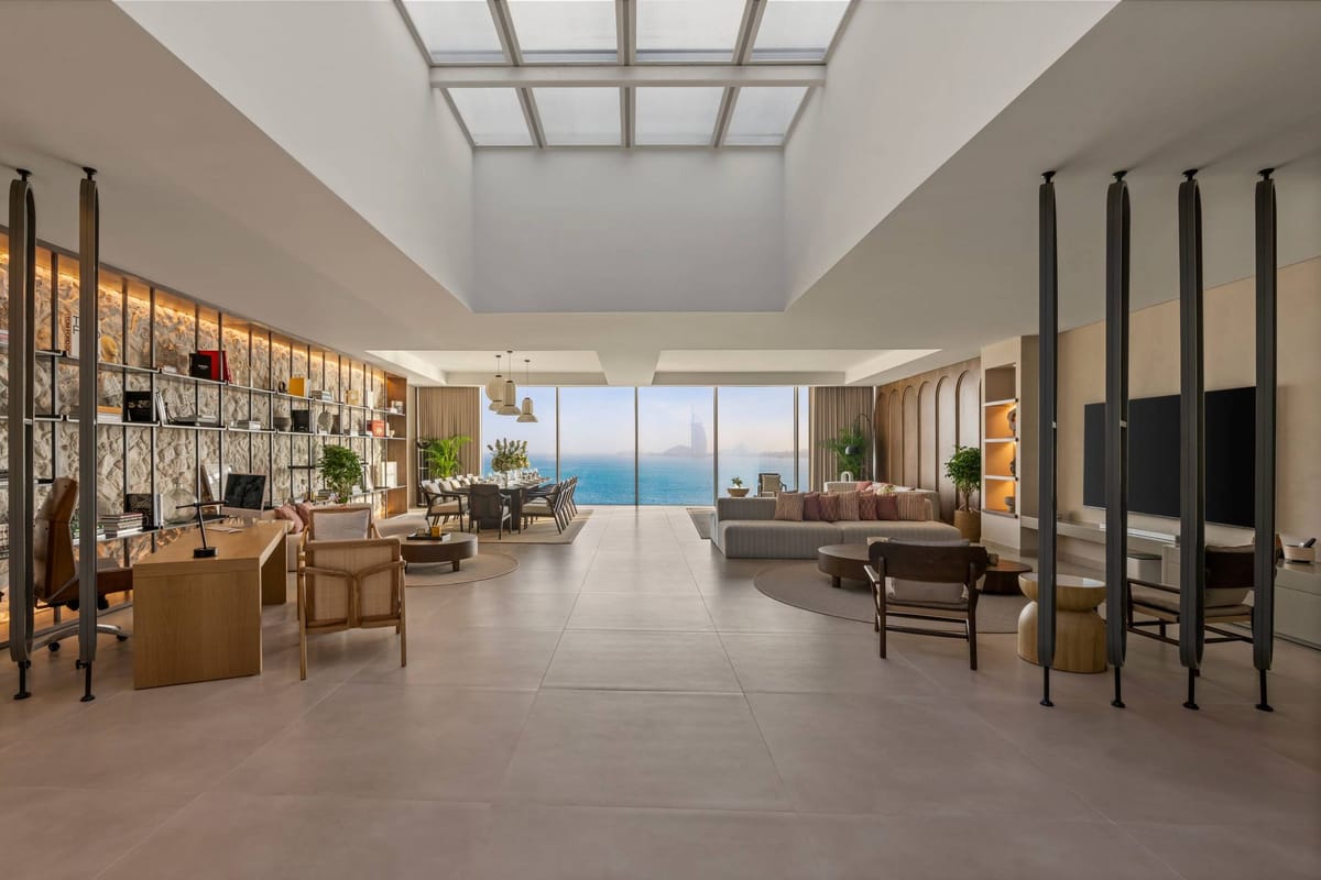 Rixos The Palm Hotel & Suites Rooms & Suites
