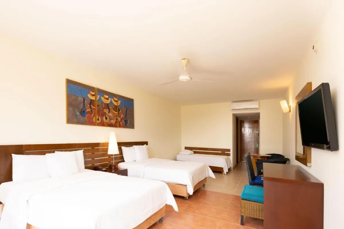 Royal Decameron Punta Sal Beach Resort, Spa & Convention Center Rooms & Suites