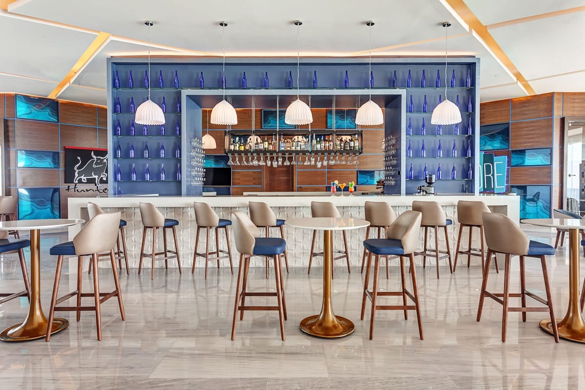 Resort exterior at Royalton CHIC Cancun, Autograph Collection All-Inclusive Resort - Adults Only