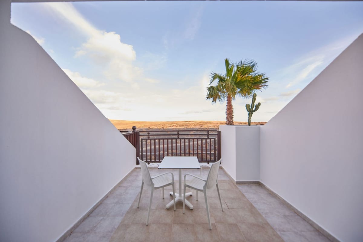 Sandos Papagayo Beach Resort Rooms & Suites