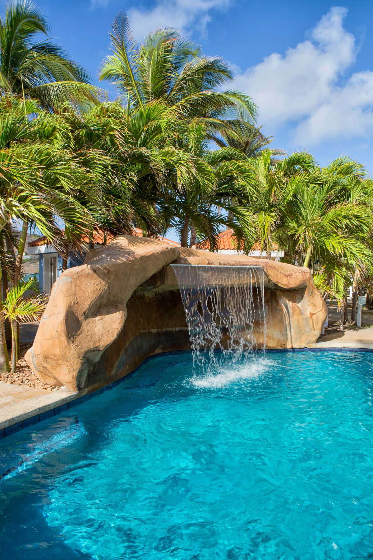 St. James's Club & Villas Rooms & Suites