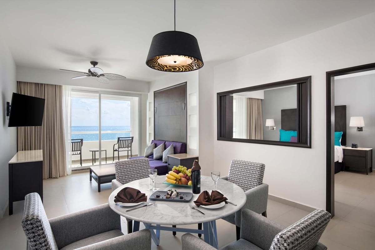 Ventus at Marina El Cid Spa & Beach Resort Rooms & Suites