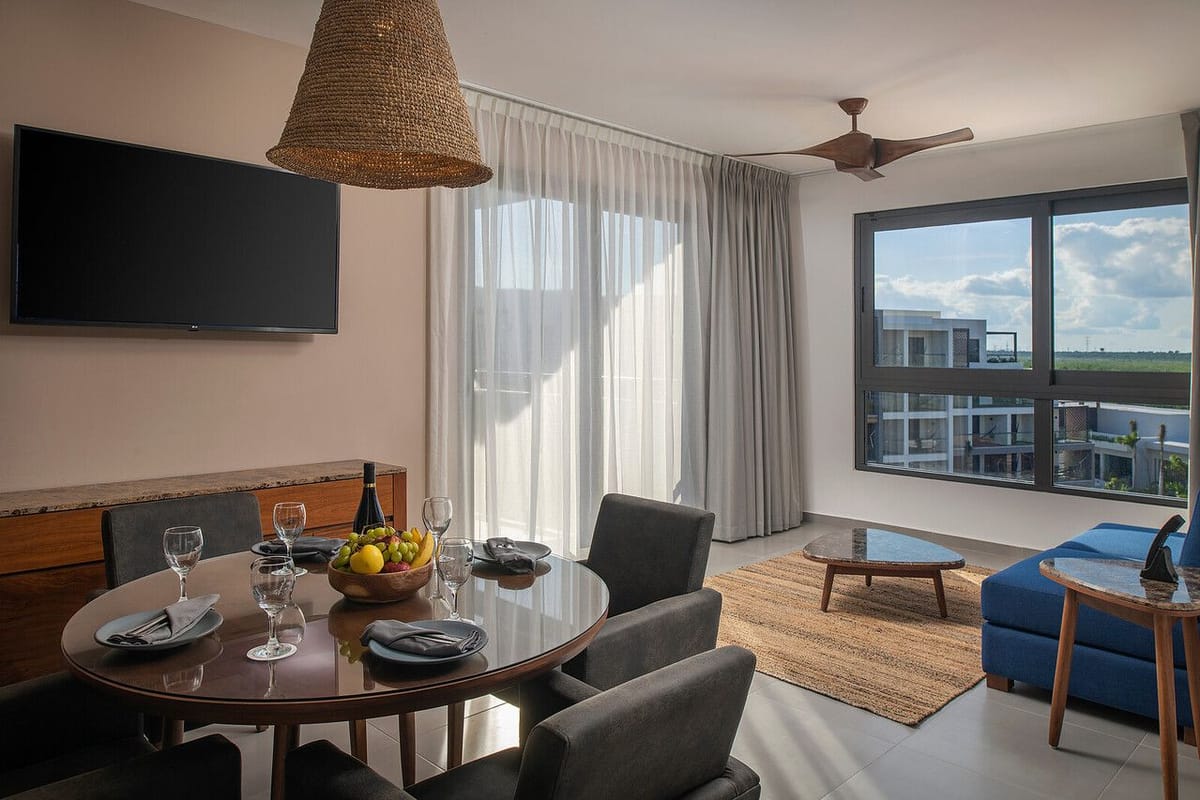 Ventus Ha' at Marina El Cid Spa & Beach Resort Rooms & Suites