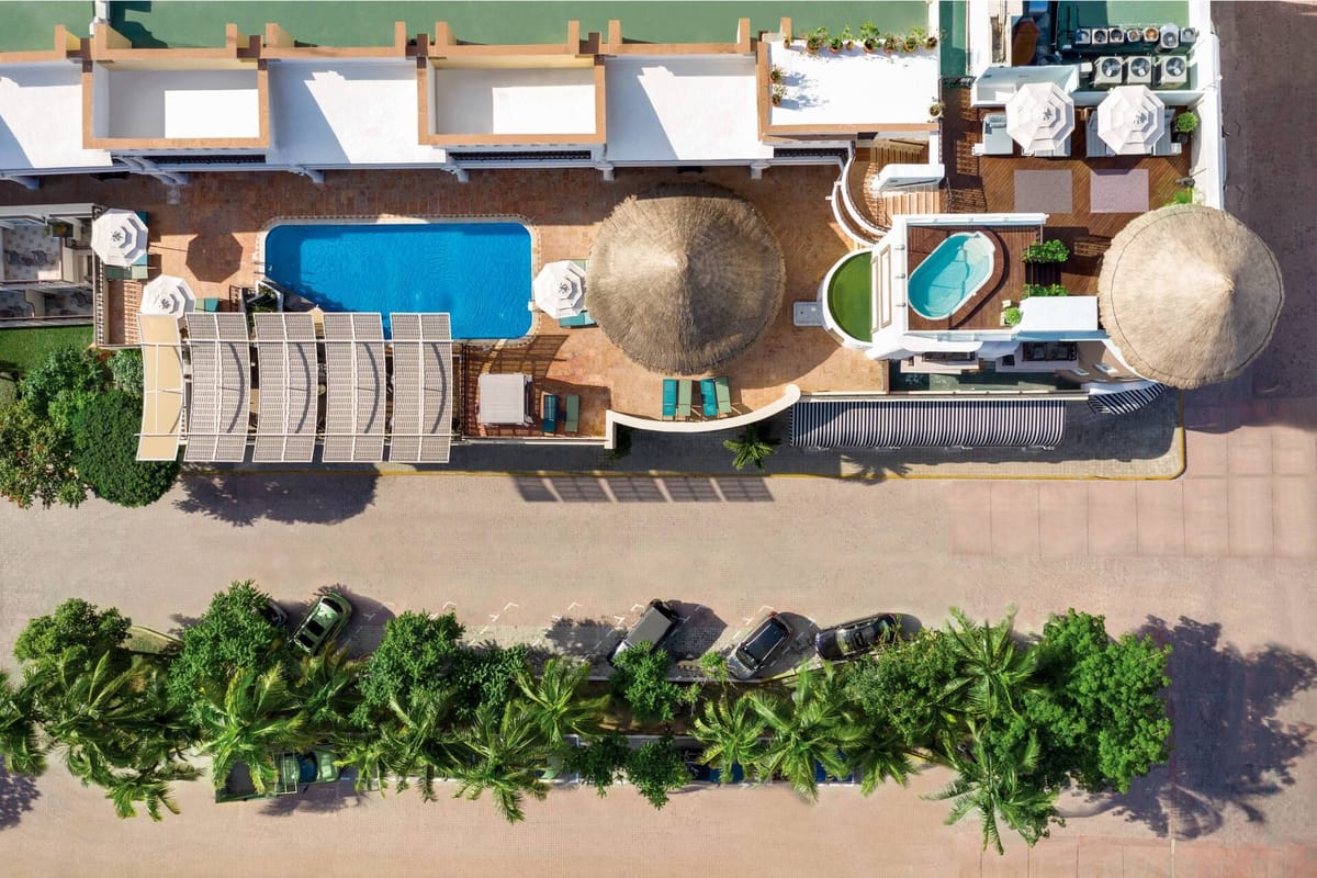 Wyndham Alltra Playa del Carmen Exterior & Grounds