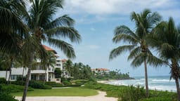 This Hotel Giant Just Banked $482 Million in a Single Quarter — and Raised Its Outlook Anyway