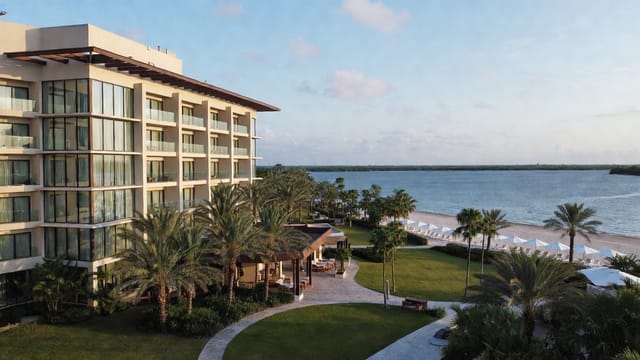 This New England City Just Got Its First Lakeside Luxury Hotel — Right on the Water